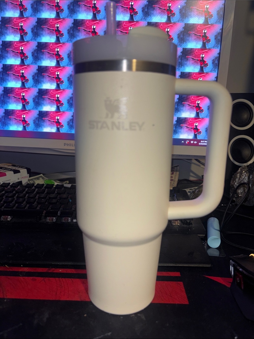 Stanley 30 oz. Quencher H2.0 FlowState Tumbler light ivory